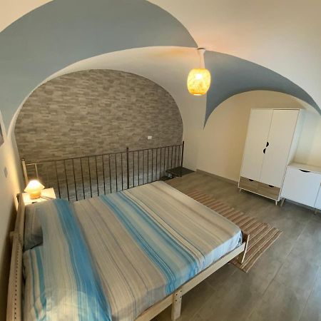 Nuovissimo Appartamento Indipendente Al Centro !! Catânia Exterior foto