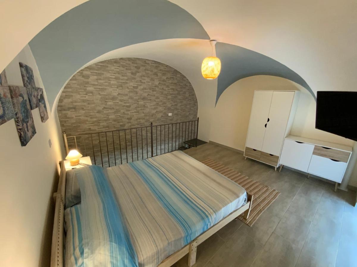 Nuovissimo Appartamento Indipendente Al Centro !! Catânia Exterior foto